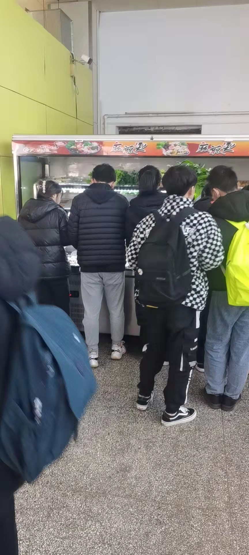 梁塬小伙-门店实景-1