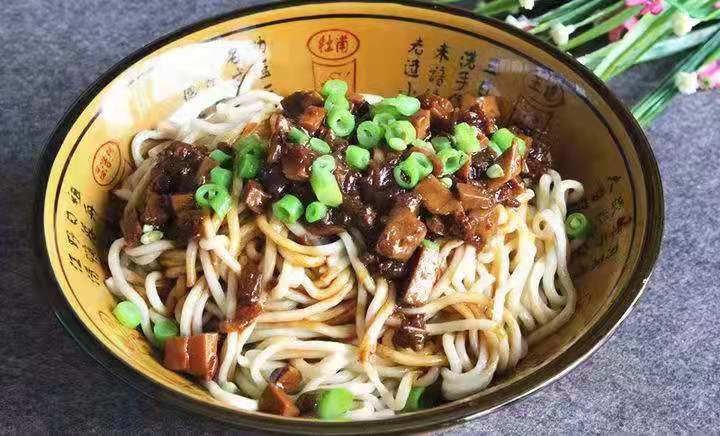 傻小仔老碗面-主打产品-3